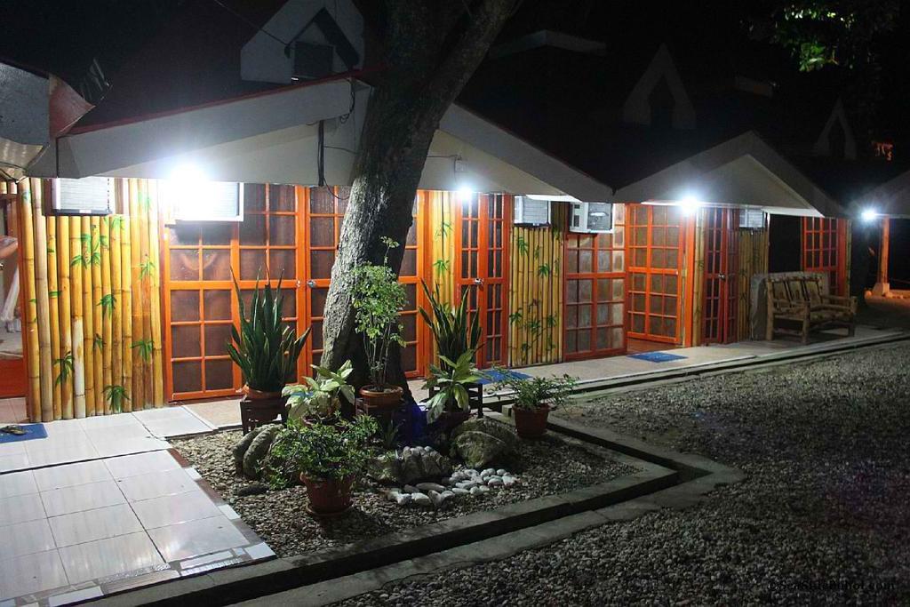 Seaside Beach Resort Bohol Bilik gambar